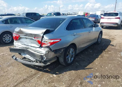 2015 Toyota Camry Se z USA, uszkodzony, nr VIN 4T1BF1FK4FU481406